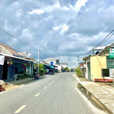 Bán lô đất thuộc Khối Phố Xuyên Tây-Nằm sau lưng TTHC Huyện-Giá 675tr.