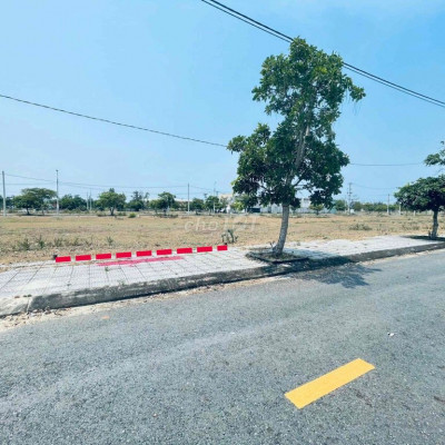 Cần Bán Lô Đất Đô Thị Điện Ngọc Gần Biển Giá Rẻ