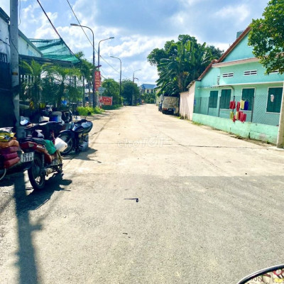 Đất Biệt Thự 2 mặt tiền 420m2 ngang 12m Gần Hội An.Giá 6,5 triệu/m2.