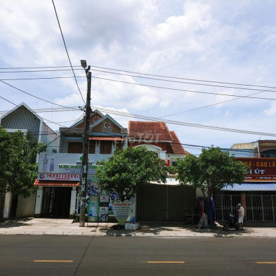 Bán Nhà 2 Tầng Giá Tốt Trục Đường Chính Sầm Uất Tại Tp.Tam Kỳ