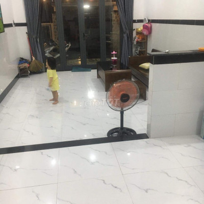 Chính chủ  đó chuyển đổi công việc cần bán nhà đối diện cụm công ngiệp