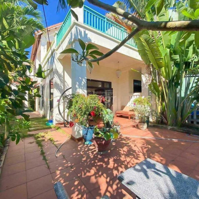 Chính chủ bán villa 200m2 view trực diện sông Cổ Cò.