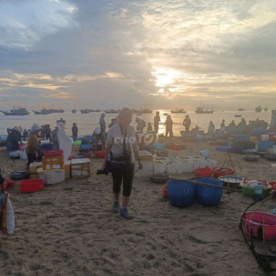 Đất thổ cư ven biển, 4 mặt tiền, nở hậu, đẹp, tiềm năng lãi cao