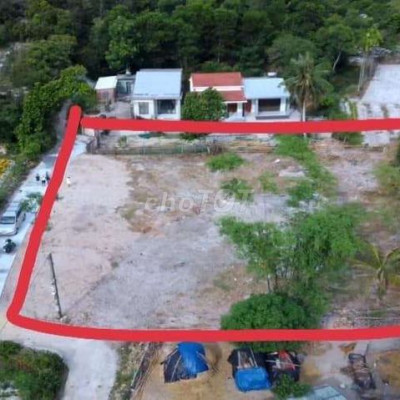 Bán đất vườn 1140m2 có 450m2  đất ở .Dân cư đông đúc  đường bê tông t