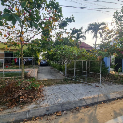 Đất cặp 413m2, đường Nguyễn Tất Thành, P Thanh Hà, Thành Phố Hội An.