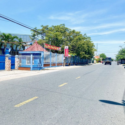 Chính chủ bán giá gốc biệt thự 200m2 view sông Thu Bồn sát TP Hội An