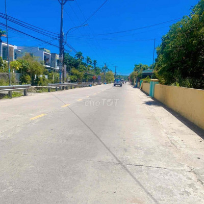 Cần bán 500m2 đất làm nhà vườn giá chỉ 700tr