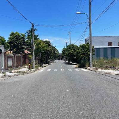 Lô góc đẹp nhất chợ Điện Nam Bắc