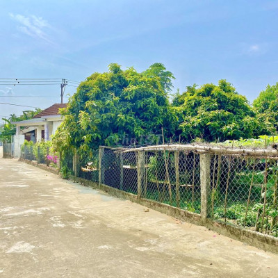 Hàng hiếm!! chủ kẹt tiền cắt lỗ gần 200tr cho lô sát Chợ, Hồ Bơi.