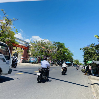 Bán nhanh lô đất ngay Trung Tâm Nam Phước-Đường 5m5-Giá chỉ 7xxtr/1 lô