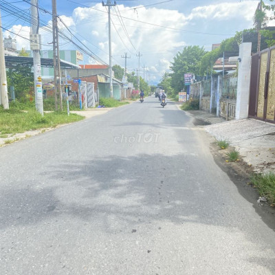 Cần bán gấp lô 2 mặt tiền cạnh khu công nghiệp Trảng Nhật chỉ 650tr