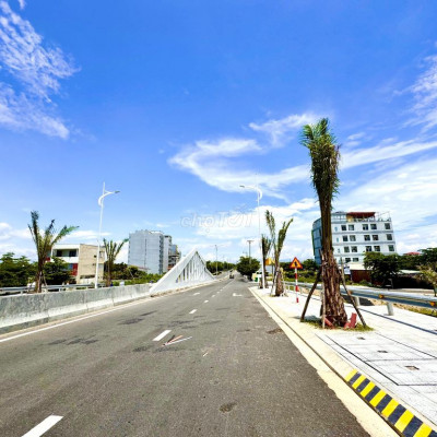 Đất ven biển Kđt Sentosa S: 144m2, đường 7m5 sát dãy khách sạn 9 tầng