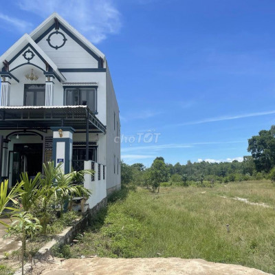 🏠🏠Cầm đúng 595tr là có sổ 230m2 đường xe tăng 8m ngay DT610