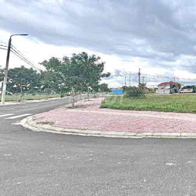 Lô GÓC 10m x 25m Ngay trục chính An Dương Vương, bắc Hội An