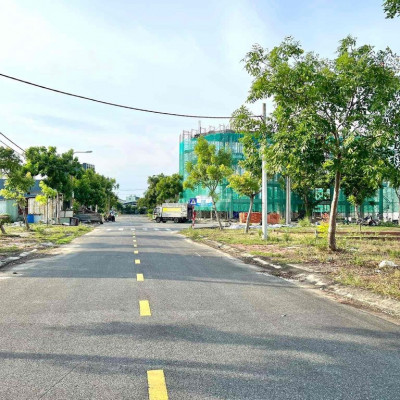 Bán lô đất đường lê đức thọ, kdt số 3, cạnh đại học phan châu trinh