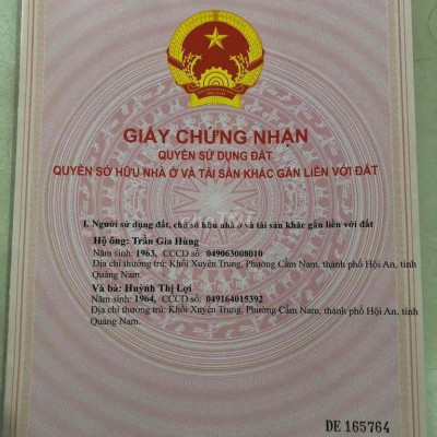 Gia đình tôi cần bán lô đất tại trung tâm thành phố Hội An