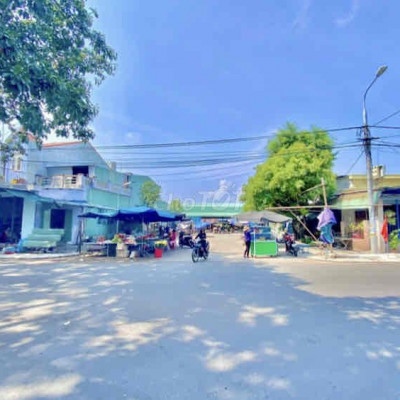 Chỉ từ 639Tr sỡ hữu lô đôi 210m2 full thổ gần khu phố chợ ven TPHội An