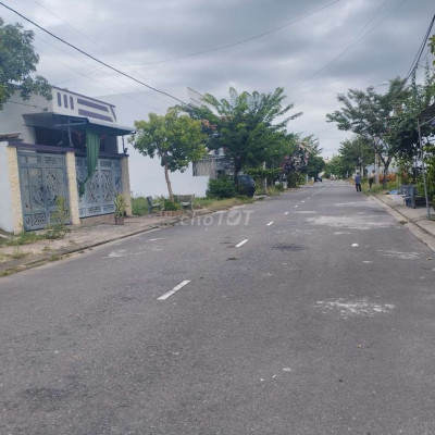 Cần bán 2 lô 72m2, 72.5m2 đường 5m5 &7m5 KDT An Phú Quý