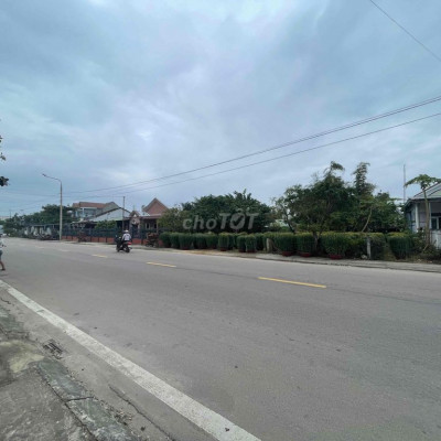 Đất mặt tiền Huỳnh Thúc kháng TT Hà Lam ngang 5m giá 1ty6