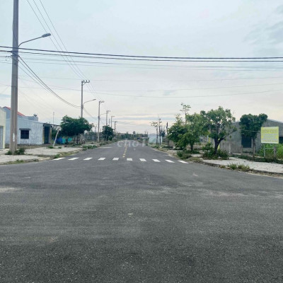 Lô Đất Dẹp Đường 10m5 Khu TDC Thống Nhất Ven sông Ven Biển Giá Rẻ