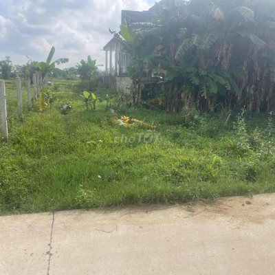 Ngang 6m - 210m2 đất đường DX 7 Điện Hồng