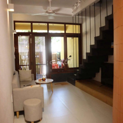 Cho thuê nhà 3 tầng Full nội thất Kiệt Phan Bội Châu, Cẩm Châu, Hội An