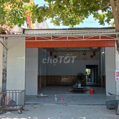 Nhà mặt tiền đường Quốc lộ 14H