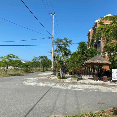 Bán đất biệt thự lô góc đường lê nhân tông. tp hội an. giá rẻ