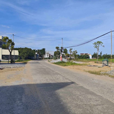 Sụp Hầm Lô Mặt Tiền DH9 ngay Chợ Ngọc Phô