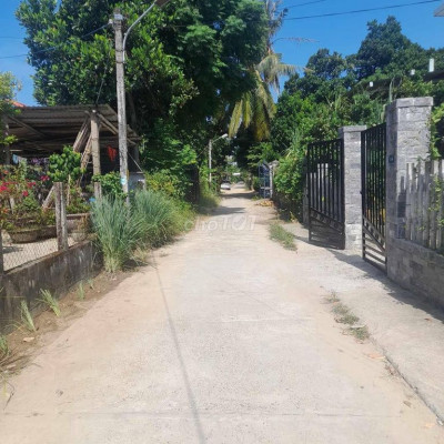 Lô ngang 6m - DT 210m2/4xxtr Gần đường ĐT 605