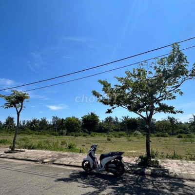 đất ở đô thị 2 lô liền kề mỗi lô 100m2 khu đô thị green city điện ngọc