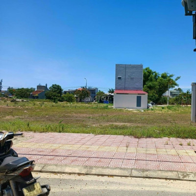 Đất nền gần trung tâm phố cổ Hội An, chỉ cần 920 triệu là sở hữu