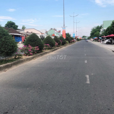 Lô đất ở Điện Hòa, với diện tích 3 lô liền kề full thổ cư, giá 6xx/lô.