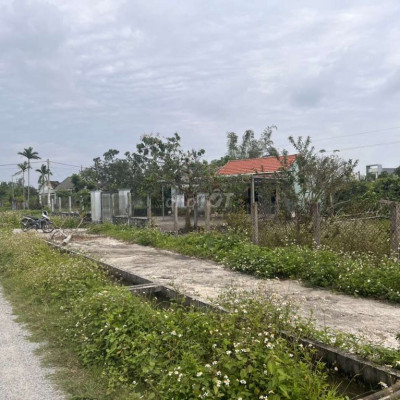 Bán đất Bê Tông Hà Lam, Đường Huỳnh Thúc Kháng