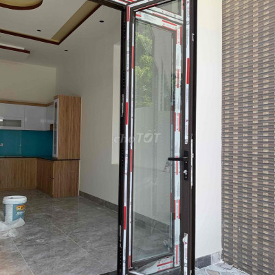 Nhà mê chờ Tứ Ngân Điện Ngọc