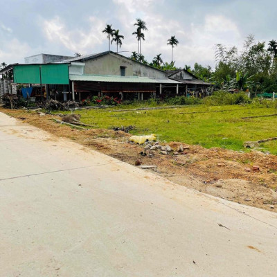 Mặt tiền view hồ sen Điện Tiến đường 5m