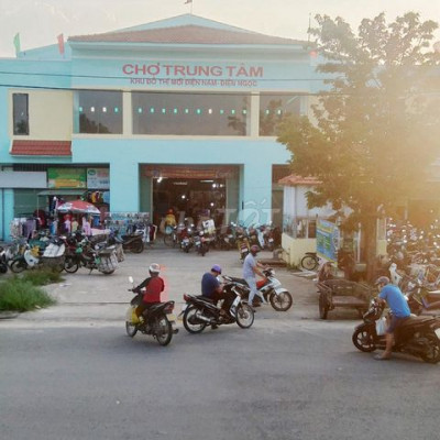 CẮT LỖ 500TR LÔ MẶT TIỀN ĐƯỜNG 27M CÁCH CHỢ ĐNT 30M SỤP HẦM