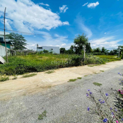 Bán lô view Hồ sen Điện Tiến - Đường 5m gần Đà Nẵng