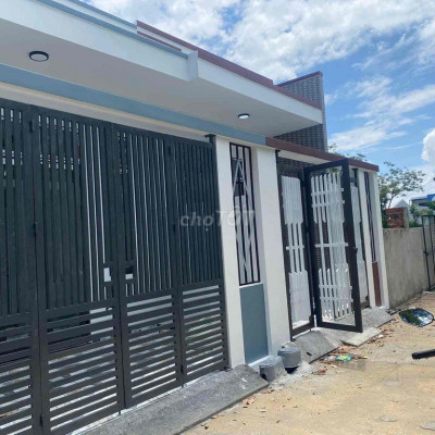 Nhà Tứ Ngân Điện Ngọc gần CĐ nghề Đà Nẵng