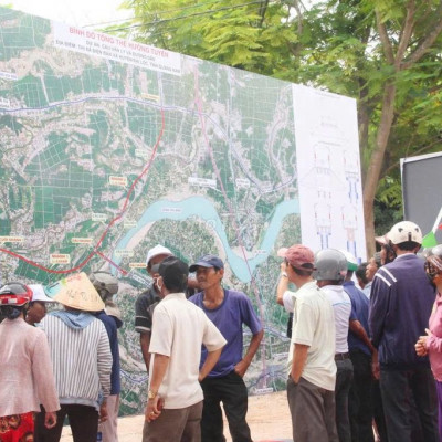 Bán Lô Đất Biệt Thự Giá chỉ 3 triệu/m2 Nằm MT đường 7m T.x Điện Bàn