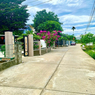 Đất Điện Thắng Bắc- Điện Bàn- Giáp Ranh Đà Nẵng. Giá 7xx triệu sẵn sổ