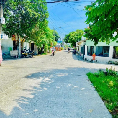 Đất có sổ,KDC đông đúc nằm ven Đà Nẵng,gần trục chính DH3 Điện Hòa