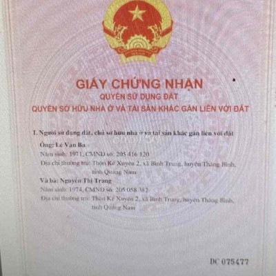 nhà mặt tiền ngay chợ buôn bán
