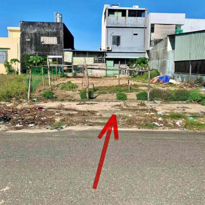 Đất em cần bán hơn 200m2 hoàn toàn đường bê tông 7m5