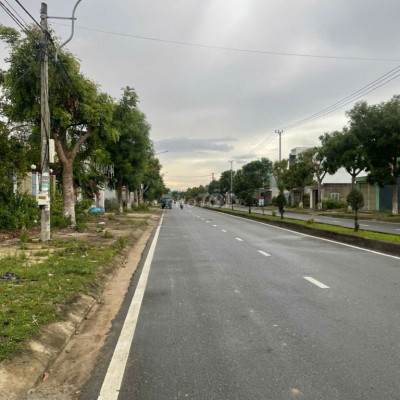 Chỉ 595tr sở hữu ngay 130m2 nằm cách Trạm Thu Phí 3km-Đường oto-Sổ sẵn