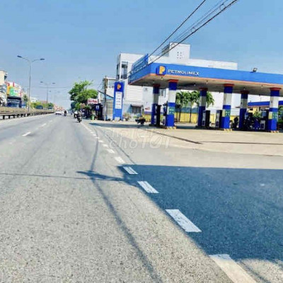 GẤP GẤP - Sụp hầm lô đôi ngang 14m thuận tiện làm nhà vườn giáp Hội An