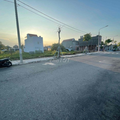 Lô đất KDT Epictow sát Quốc Lộ 1A Trạm thu Phí