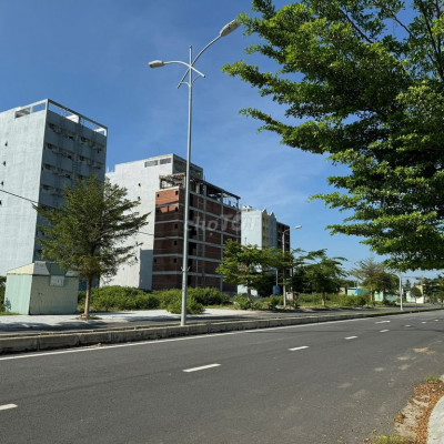 Đất biển Kđt Sentosa, đường 7m5, S:141m2, hướng Đông gần dãy khách sạn