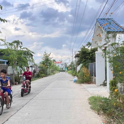 Cần bán gấp đất sát Trần Phú giá chỉ 5xx, đường ô tô gần chợ