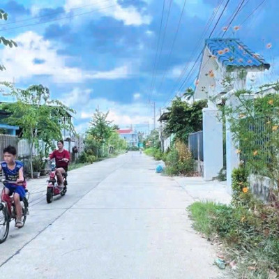 CẦN BÁN GẤP - gia đình đi định cư nước ngoài